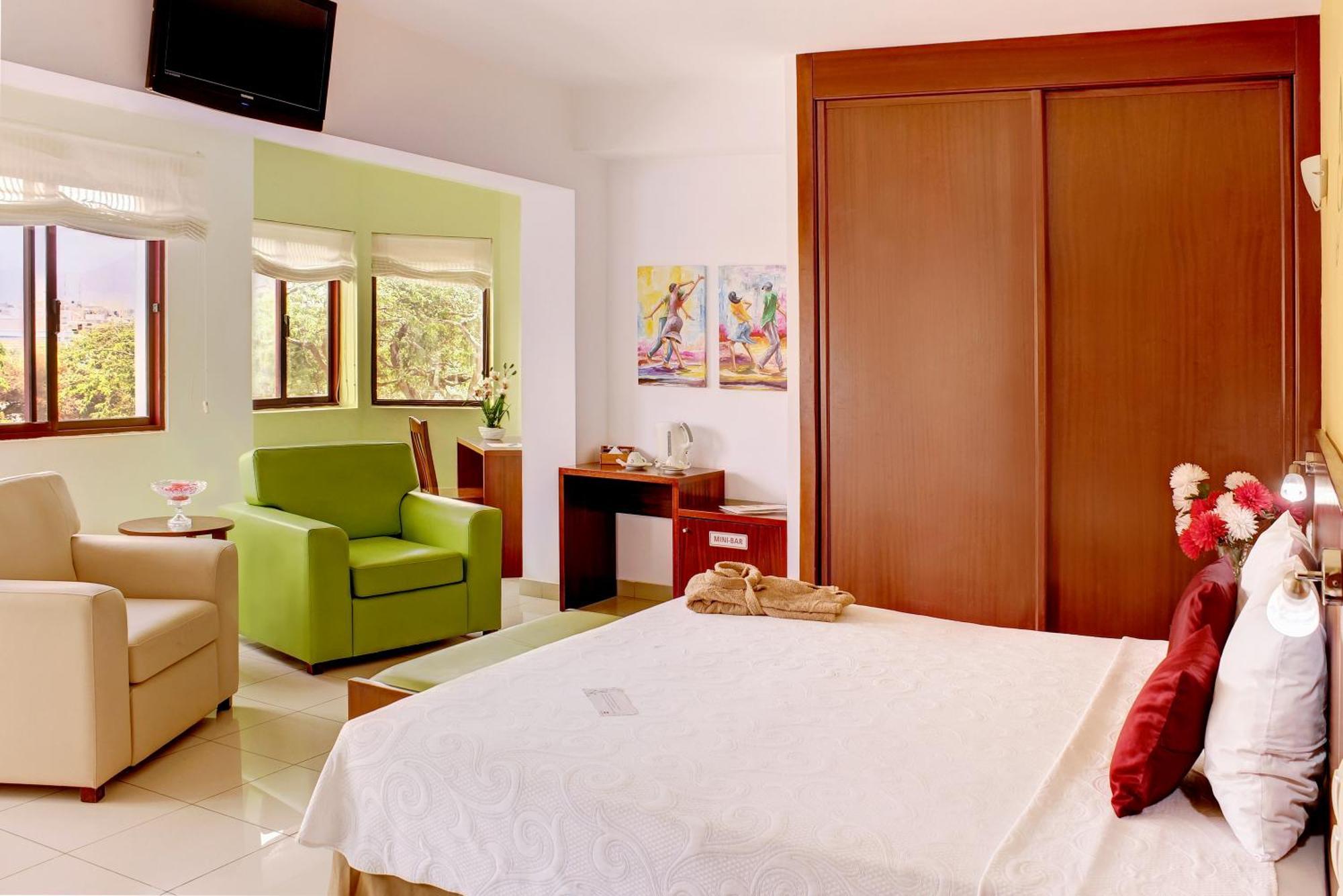 Hotel Livvo Don Paco Mindelo Luaran gambar